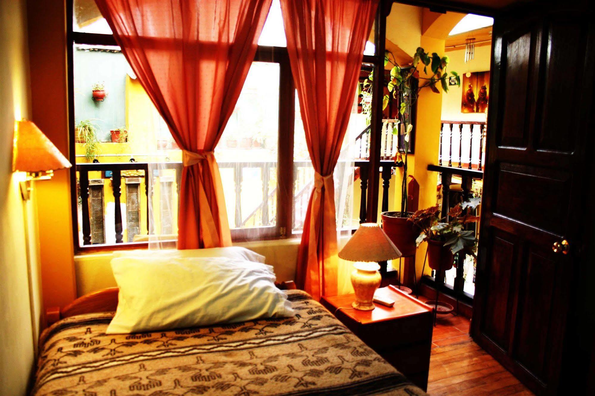 Hostal Cusi Wasi Cusco Exterior photo